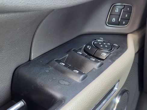 Used 2020 Ford Expedition Max XLT w/ Equipment Group 202A image 15