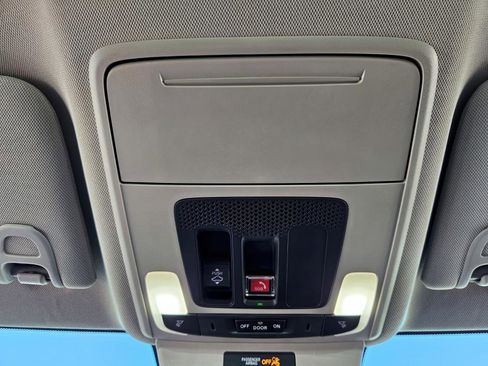 Used 2025 Honda Accord EX-L image 21