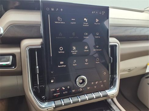 New 2026 GMC Yukon Denali w/ Denali Reserve Package image 5