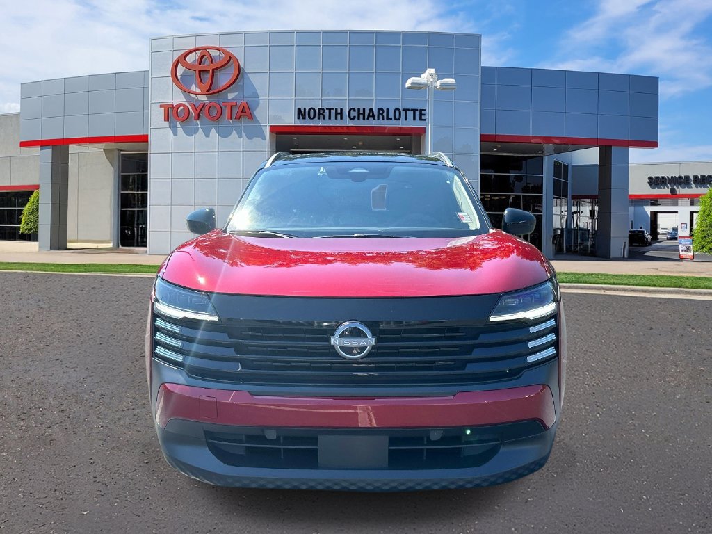 Used 2026 Nissan Kicks SV FWD image 3