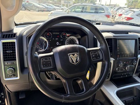 Used 2017 RAM 1500 Big Horn AWD/4WD image 12