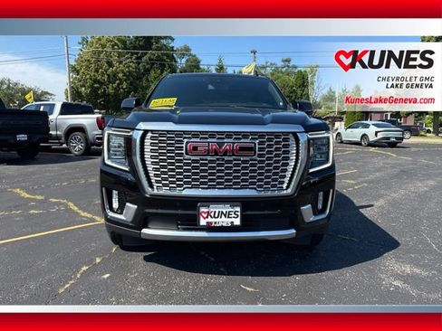 Used 2024 GMC Yukon Denali AWD/4WD image 12