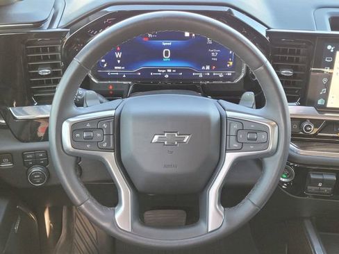 Used 2023 Chevrolet Silverado 1500 RST image 10