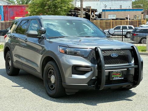 Used 2021 Ford Explorer 4WD Police Interceptor w/ Ready For The Road Package image 3