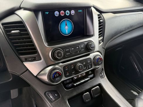 Used 2017 Chevrolet Suburban LT AWD/4WD image 19