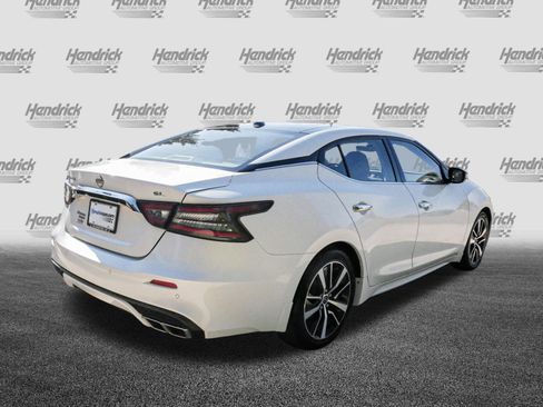 Used 2023 Nissan Maxima SL FWD image 10