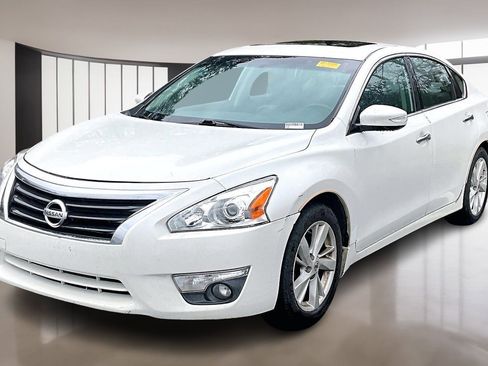 Used 2015 Nissan Altima 2.5 SL w/ Technology Package image 3