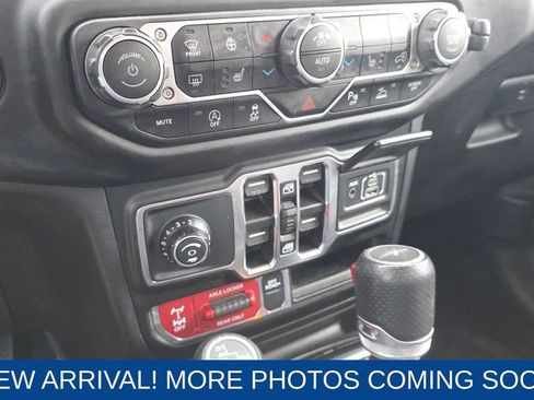 Used 2021 Jeep Gladiator Mojave image 18