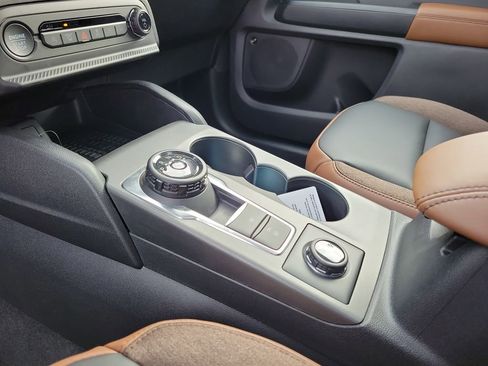 New 2025 Ford Bronco Sport Outer Banks w/ Outer Banks Tech Package+ image 29