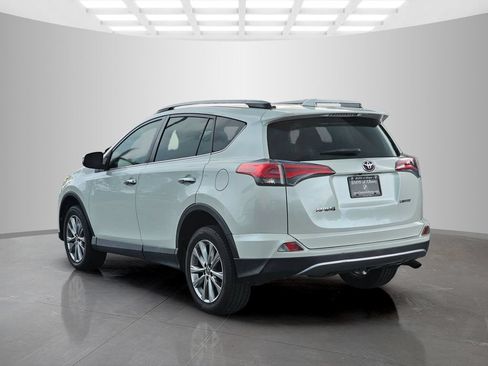 Used 2017 Toyota RAV4 Limited FWD image 4