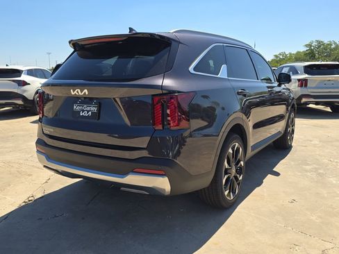 New 2026 Kia Sorento SX FWD image 8