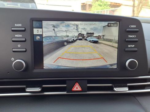 New 2026 Hyundai Elantra SE FWD image 9