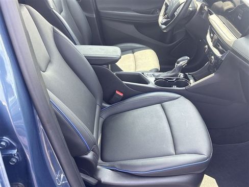 Used 2025 Buick Encore GX Sport Touring w/ Comfort Package FWD image 26