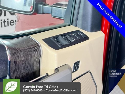 Certified 2021 Ford F250 Lariat w/ Lariat Ultimate Package AWD/4WD image 12