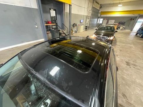 Used 2010 BMW 535i xDrive Sedan image 10