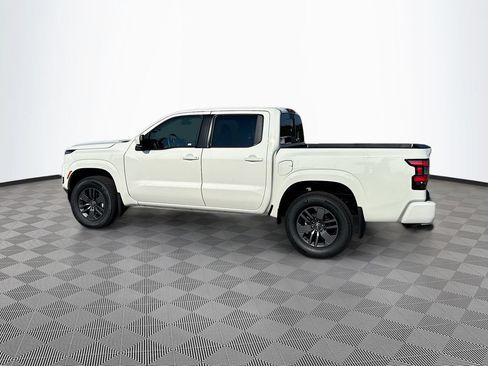 Certified 2025 Nissan Frontier SV AWD/4WD image 6