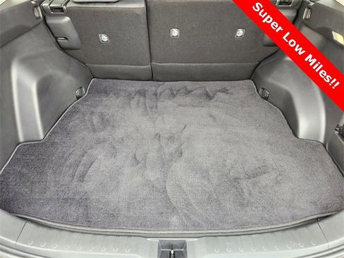Used 2022 Toyota RAV4 XLE image 23