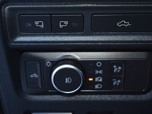 Used 2021 Ford F150 Lariat w/ Equipment Group 502A High image 18