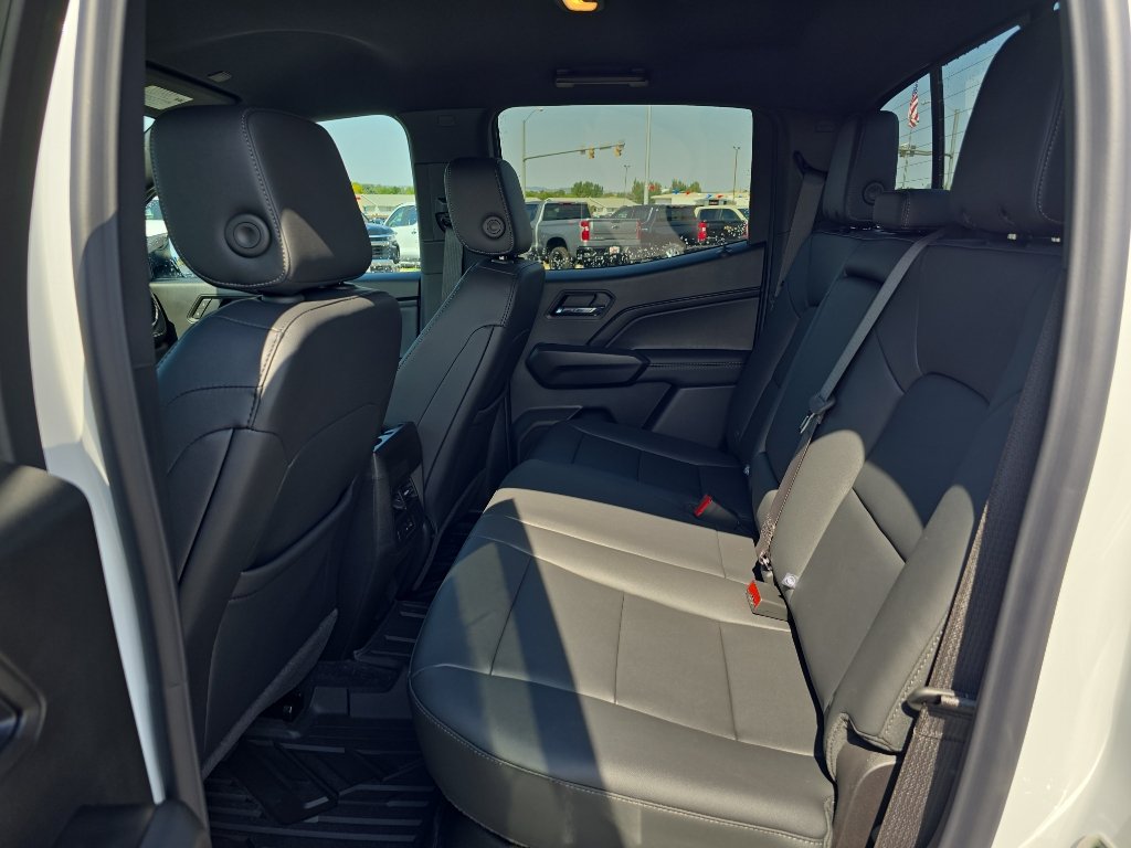 New 2026 Chevrolet Colorado LT w/ LT Convenience Package AWD/4WD image 19