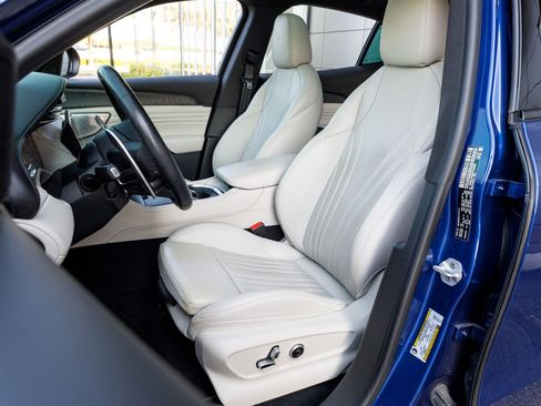 Used 2023 Maserati Grecale Modena AWD/4WD image 25