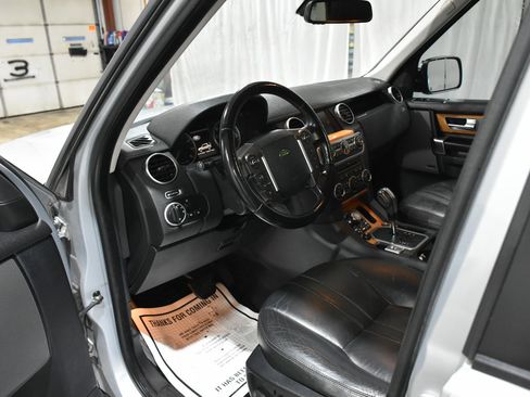 Used 2010 Land Rover LR4 HSE image 26