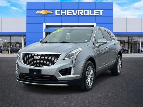 Used 2023 Cadillac XT5 Premium Luxury w/ LPO, Floor Liner Package image 4