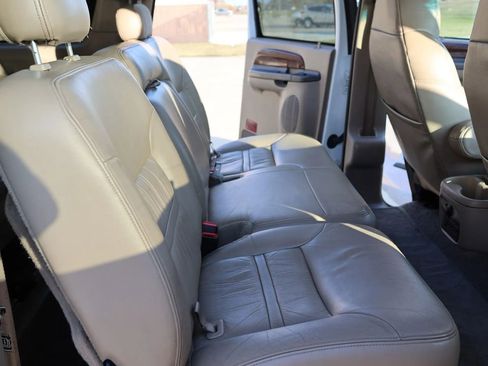 Used 2001 Ford Excursion Limited image 39