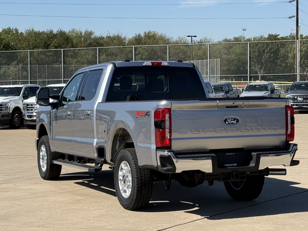 New 2027 Ford F250 XLT w/ XLT Premium Package AWD/4WD image 5
