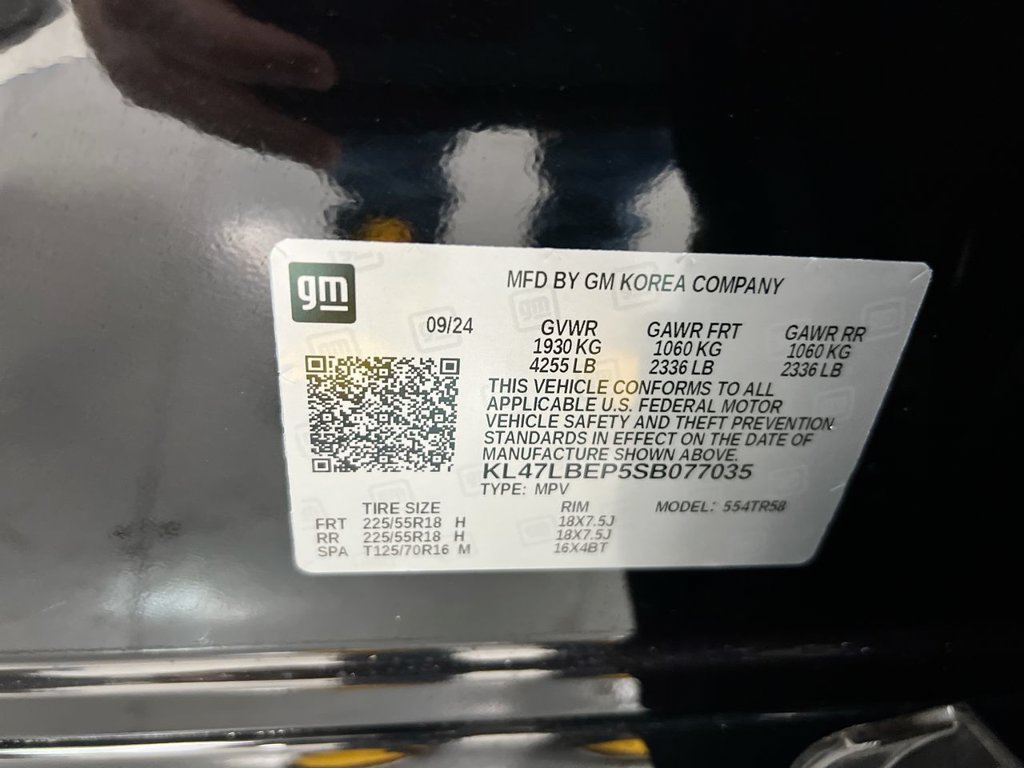 Used 2025 Buick Envista Sport Touring w/ Convenience I Package FWD image 27
