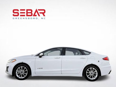 Used 2019 Ford Fusion SE FWD image 11