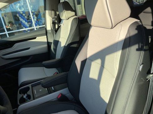 New 2026 Honda Odyssey Elite image 10