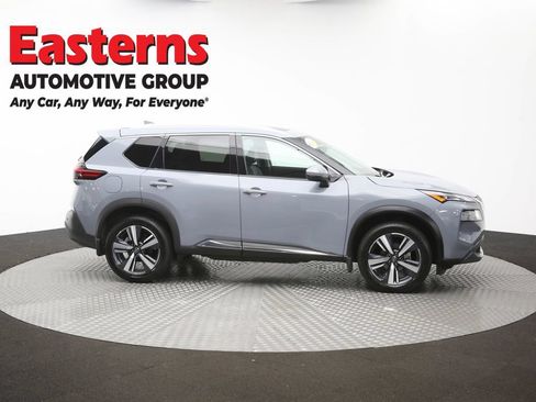 Used 2023 Nissan Rogue SL AWD/4WD image 46