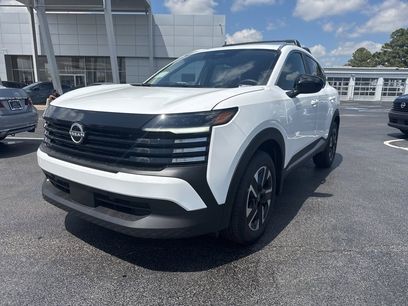 New 2026 Nissan Kicks SV w/ Cold Weather Package