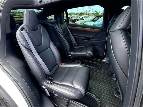 Used 2020 Tesla Model X Performance AWD/4WD image 25