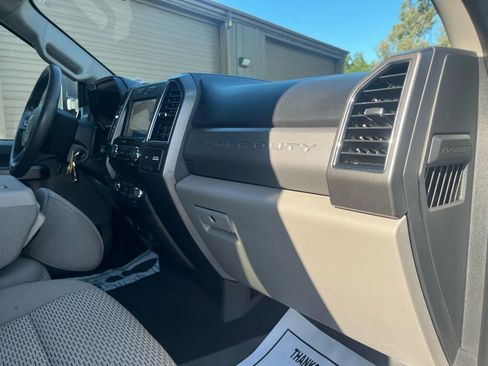 Used 2021 Ford F250 XLT image 11