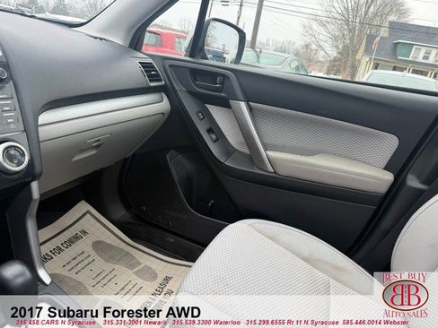 Used 2017 Subaru Forester 2.5i Premium w/ All-Weather Package image 20