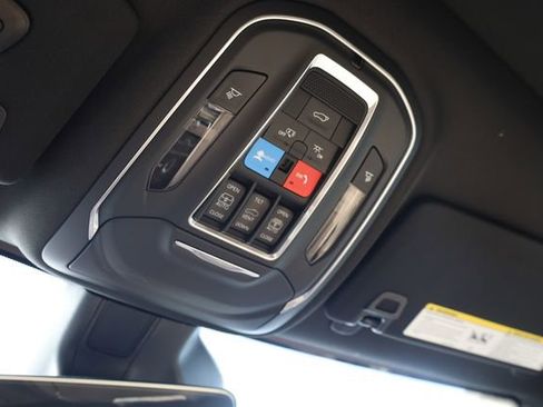 New 2026 Jeep Grand Cherokee L Limited image 24