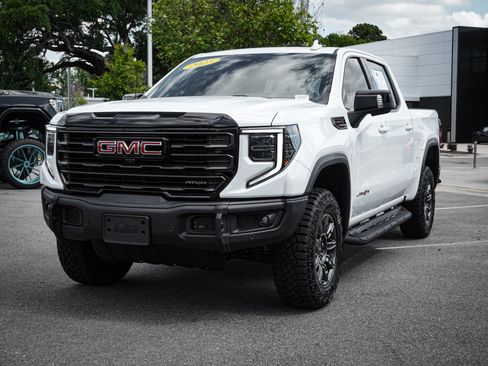 Used 2025 GMC Sierra 1500 AT4X AWD/4WD image 5
