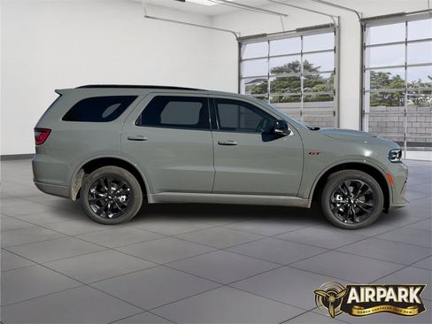 New 2026 Dodge Durango GT image 3