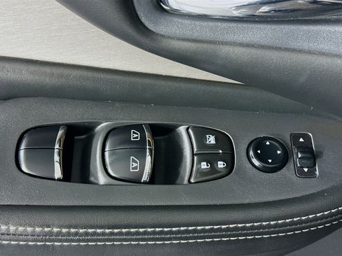 Used 2020 Nissan Murano SL w/ Cargo Package image 24