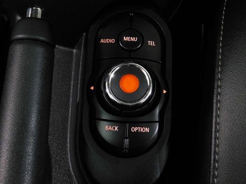 Used 2018 MINI Cooper 2-Door Hardtop FWD image 53