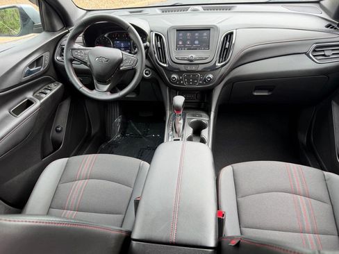 Used 2024 Chevrolet Equinox RS AWD/4WD image 11