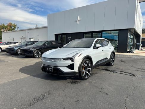 New 2025 Polestar Polestar 3 Long Range Dual Motor Performa image 2