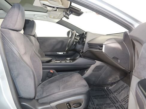 Used 2023 Lexus RZ 450e Premium AWD/4WD image 13