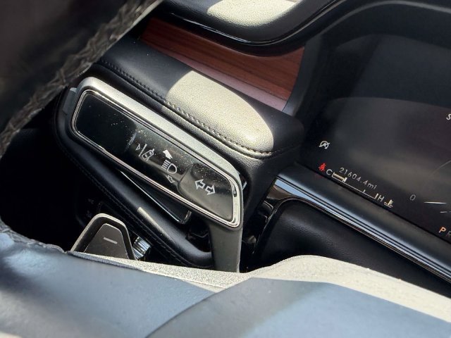 Certified 2023 Lincoln Nautilus Reserve w/ Luxury Package AWD/4WD image 26