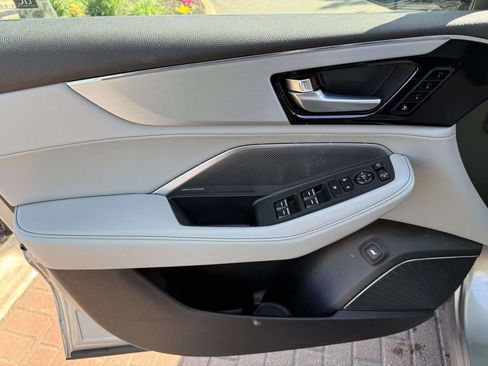 Used 2025 Acura MDX w/ Technology Package image 10