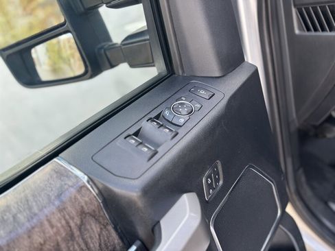 Used 2019 Ford F350 Lariat w/ Lariat Ultimate Package image 20