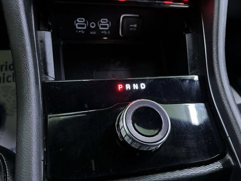 Used 2024 Jeep Grand Cherokee L Laredo AWD/4WD image 23