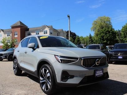 Certified 2024 Volvo XC40 B5 Ultimate w/ Climate Package
