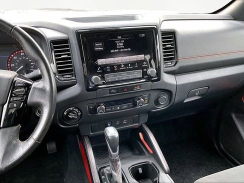 Used 2023 Nissan Frontier PRO-4X w/ Technology Package image 9